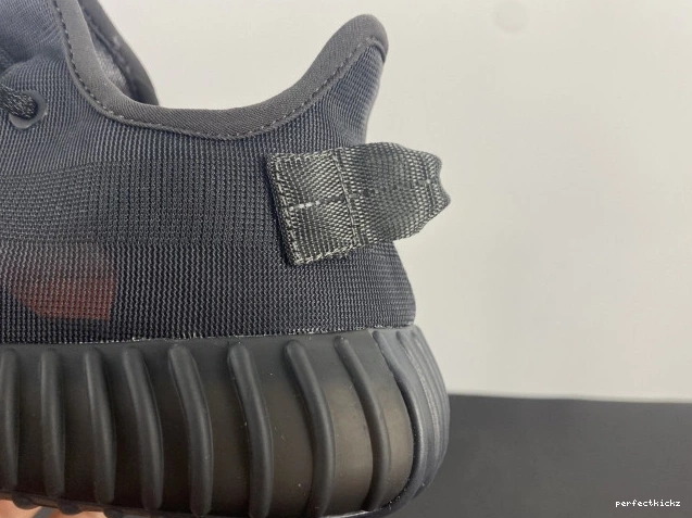 Cinder V2 Mono GX3791 Adidas Boost 350 Yeezy 0823